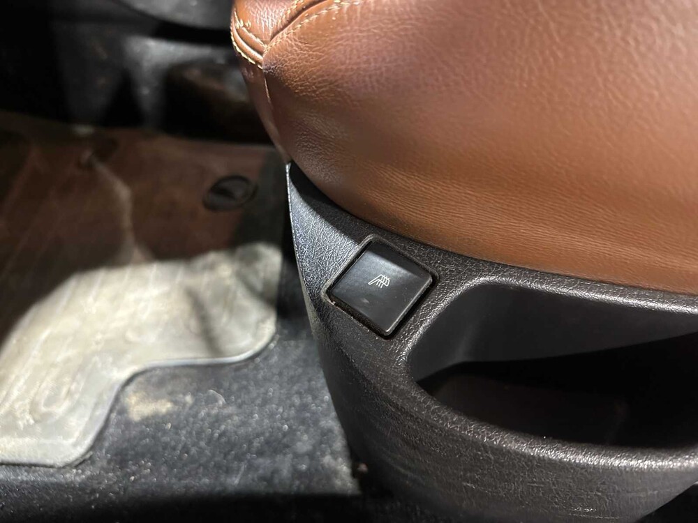 Peugeot 307 CC 2.0-16V 136pk 2005, 96-RB-DR