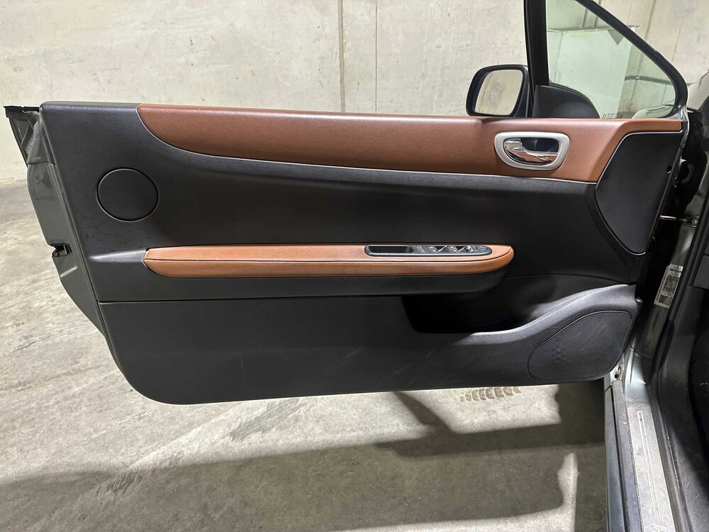 Peugeot 307 CC 2.0-16V 136pk 2005, 96-RB-DR