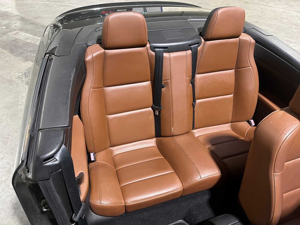 Peugeot 307 CC 2.0-16V 136pk 2005, 96-RB-DR