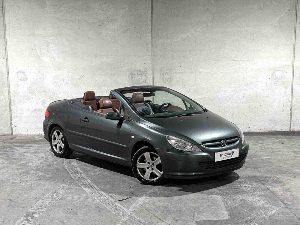 Peugeot 307 CC 2.0-16V 136pk 2005, 96-RB-DR