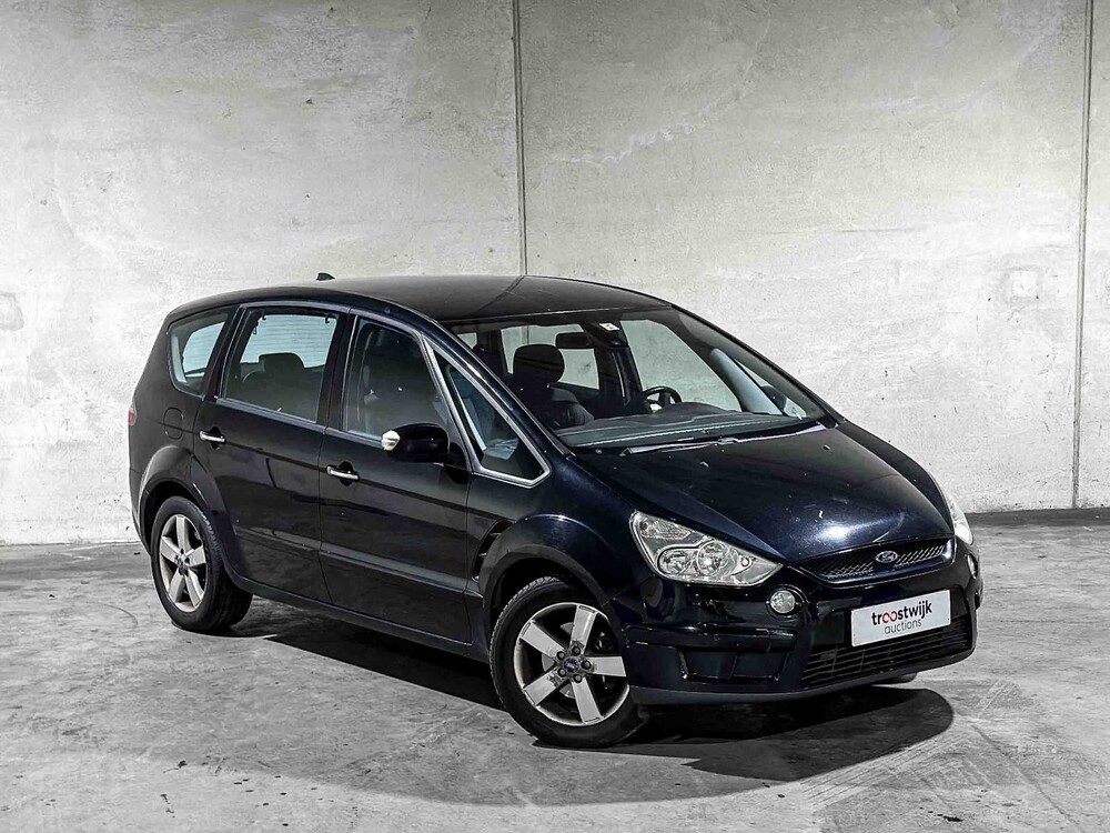Ford S-Max 2.0 Trend 145pk 2010, 82-LGN-3