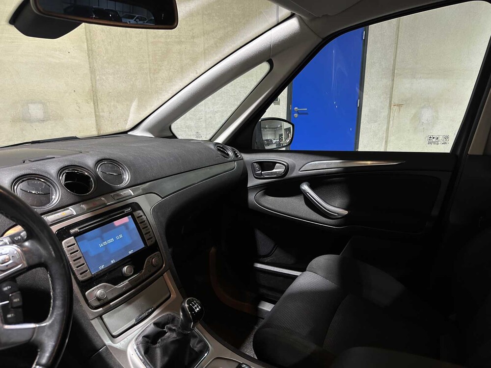 Ford S-Max 2.0 Trend 145pk 2010, 82-LGN-3