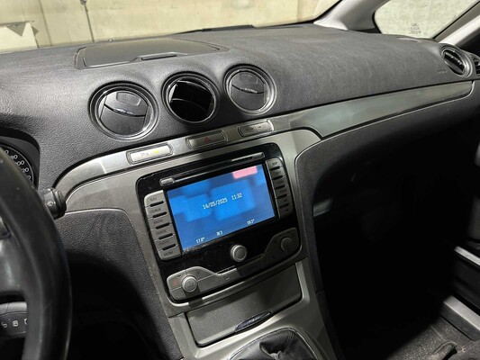 Ford S-Max 2.0 Trend 145hp 2010, 82-LGN-3