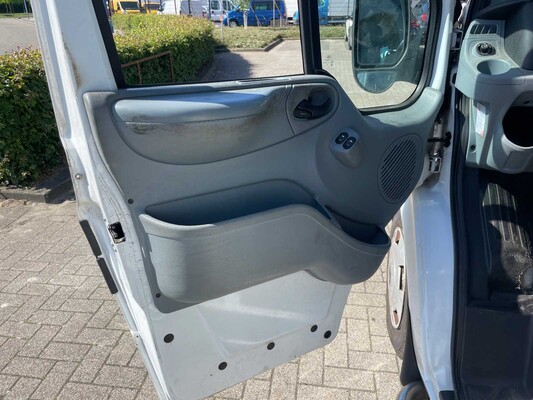 Ford Transit 280M 2.2 TDCI HD DC Commercial Vehicle 2009, 4-VBK-83 yountgimer