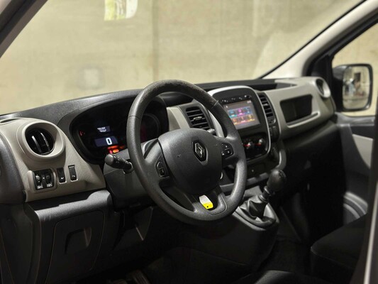 Renault Trafic 1.6 dCi T29 Comfort Commercial Vehicle 121hp 2018, V-070-RL