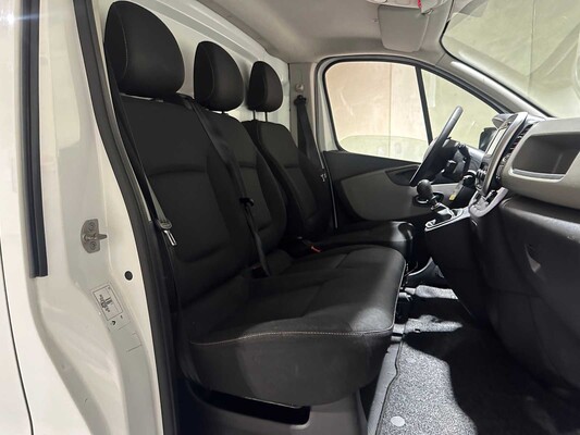 Renault Trafic 1.6 dCi T29 Comfort Commercial Vehicle 121hp 2018, V-070-RL