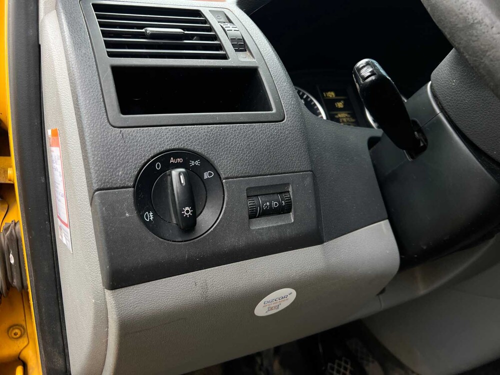 Volkswagen Transporter 2.0 TDI 102pk 2013, VD-223-D