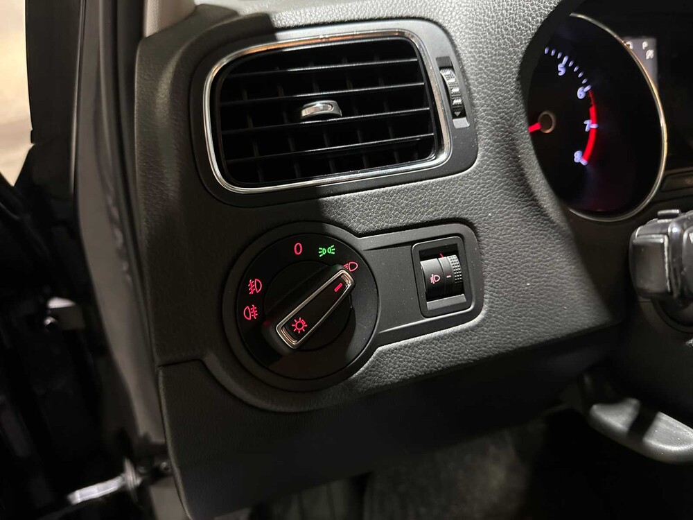 Volkswagen Polo 1.2 TSI Comfortline (Automaat) 90pk 2016, JK-564-N