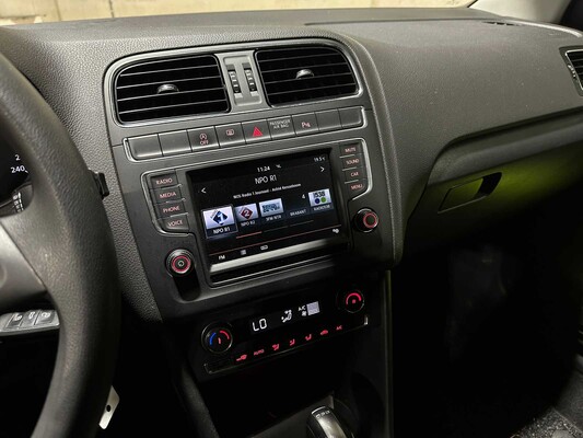 Volkswagen Polo 1.2 TSI Comfortline (Automatic) 90hp 2016, JK-564-N