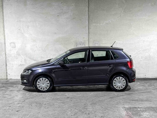 Volkswagen Polo 1.2 TSI Comfortline (Automatic) 90hp 2016, JK-564-N