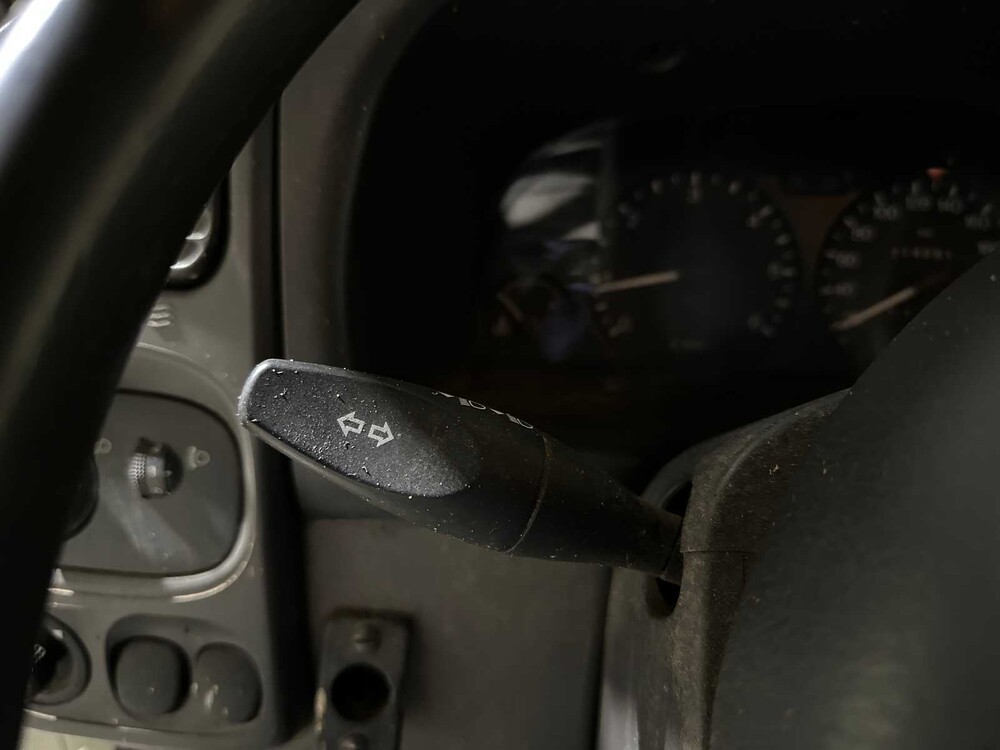 Ford Transit 260S 2.0TDdi 86pk 2002, 48-BB-FP