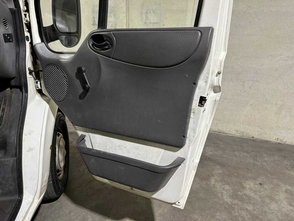 Ford Transit 260S 2.0TDdi 86pk 2002, 48-BB-FP