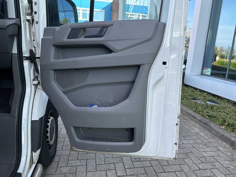 Volkswagen Crafter 30 2.0 TDI Trendline 102pk 2018, V-685-KX Bedrijfswagen