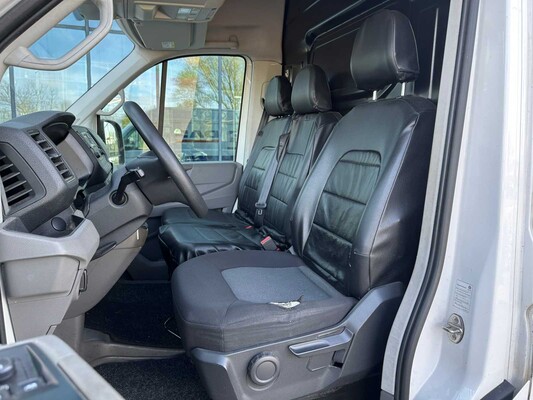 Volkswagen Crafter 30 2.0 TDI Trendline 102hp 2018, V-685-KX Commercial Vehicle