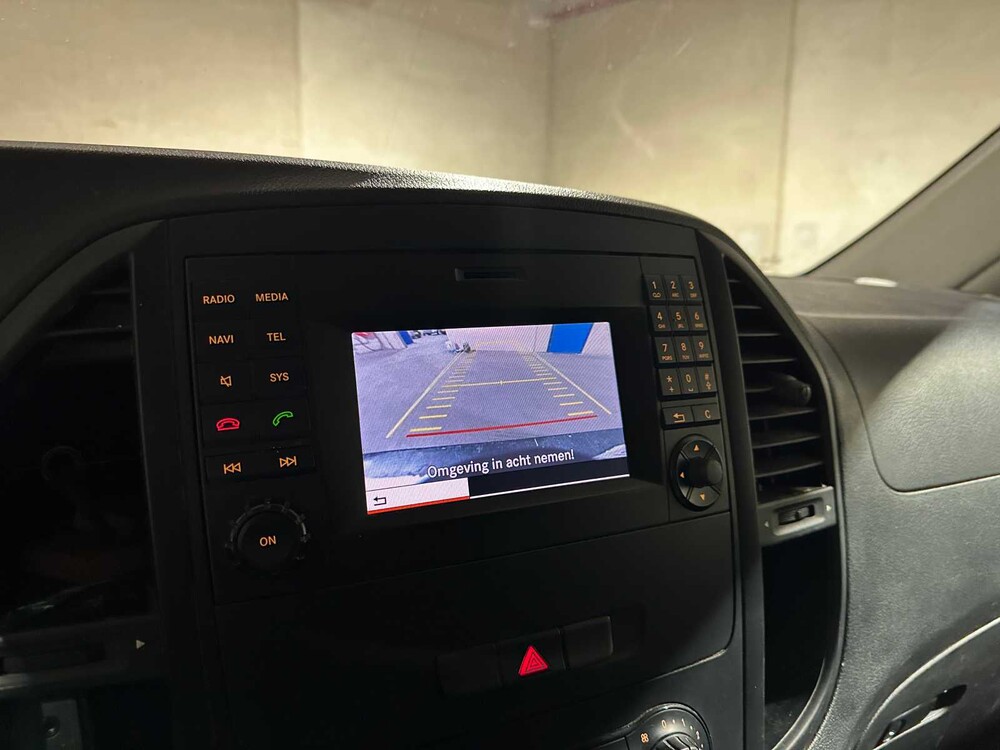 Mercedes-Benz Vito 111 CDI Lang Bestelauto van Het Jaar Editie 114pk 2017 Bedrijfswagen, V-815-GK