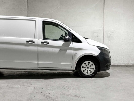 Mercedes-Benz Vito 111 CDI Long Van of the Year Edition 114hp 2017 Commercial Vehicle, V-815-GK