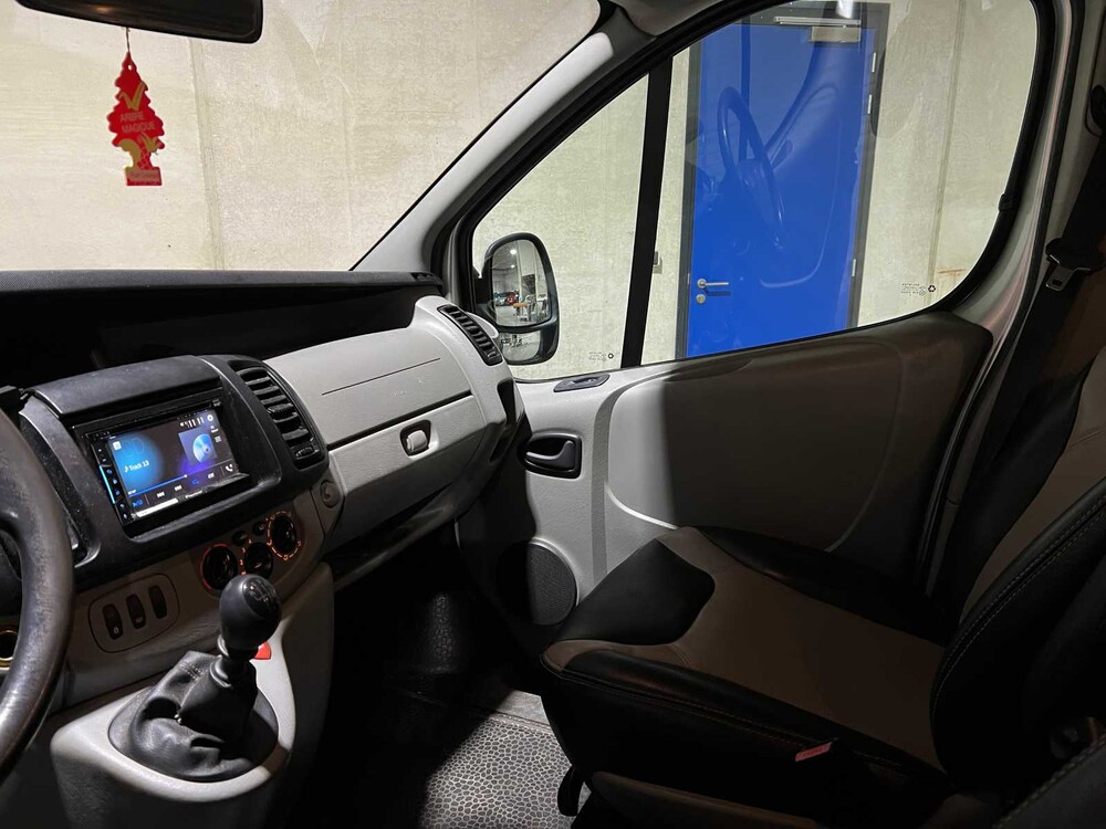 Renault Trafic 2.0 dCi T29 L2H1 DC 114pk 2008, 67-VTN-4 Bedrijfswagen