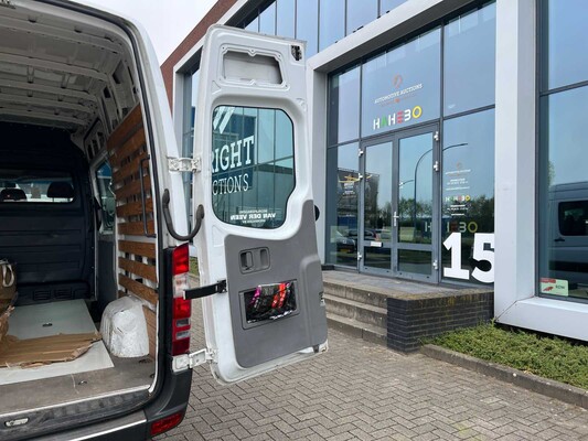 Mercedes-Benz Sprinter 510 2.2 CDI 366 Commercial Vehicle 95hp 2011, 8-VNG-54
