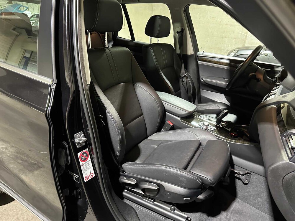 BMW X3 xDrive20d High Executive 184pk 2011, 46-SNN-5