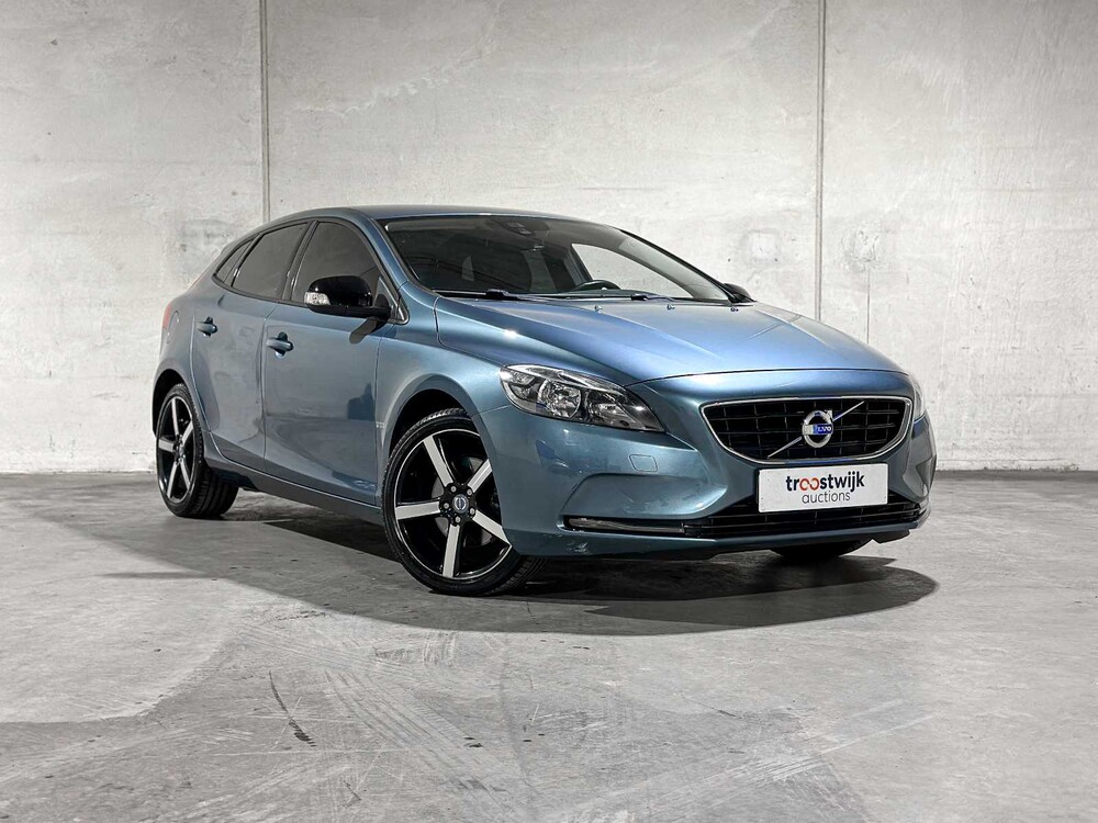 Volvo V40 1.6 T3 Kinetic 150pk 2012, 53-XVV-5