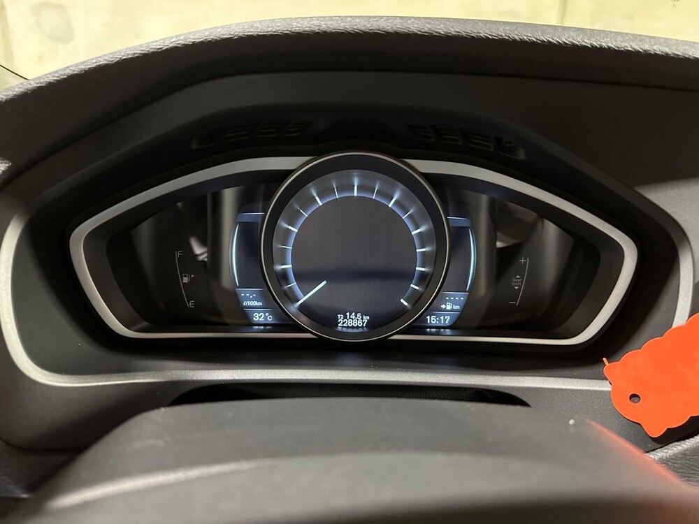 Volvo V40 1.6 T3 Kinetic 150pk 2012, 53-XVV-5