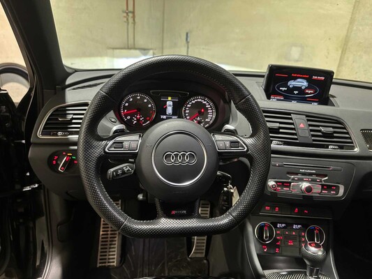 Audi RSQ3 2.5 TFSI Quattro Pro Line Plus 340pk 2015, NL-Kenteken