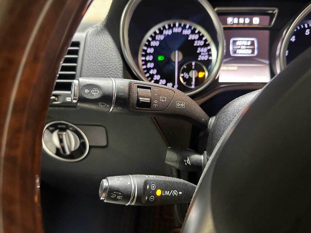 Mercedes-Benz G550 5.5 V8 G-Klasse 387PS 2014