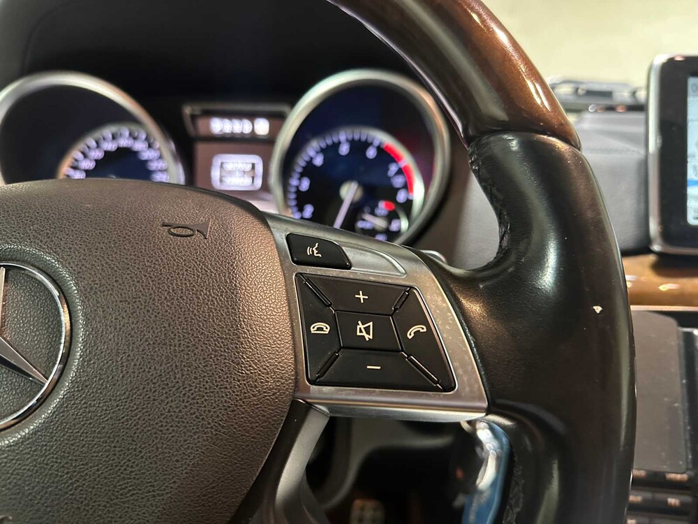 Mercedes-Benz G550 5.5 V8 G-Klasse 387PS 2014