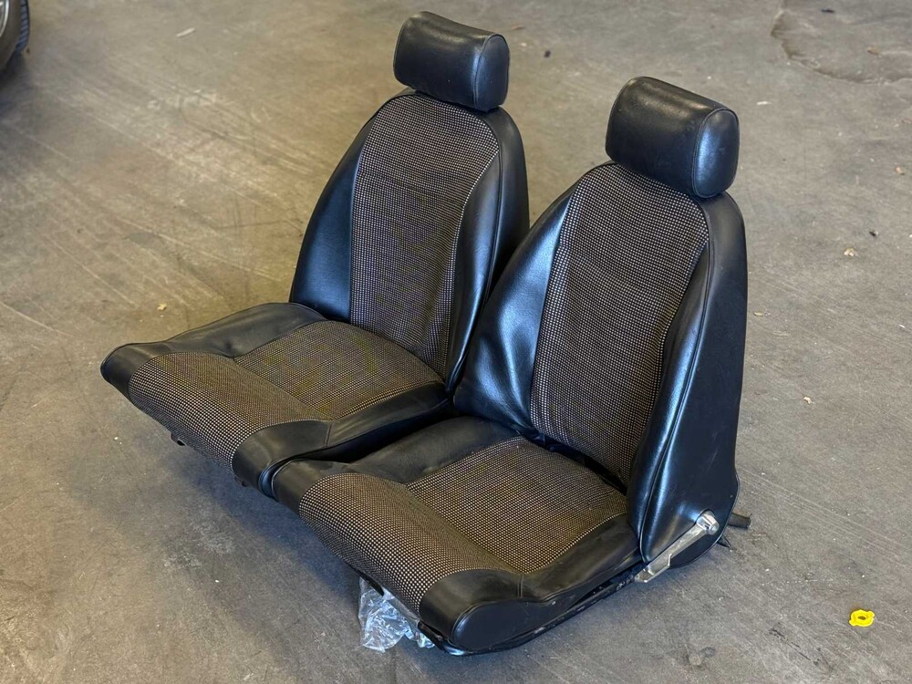 Triumph Spitfire 1500 Verdeck Doppelvergaser 71PS 1979 Cabriolet (Original-NL), DV-22-TS