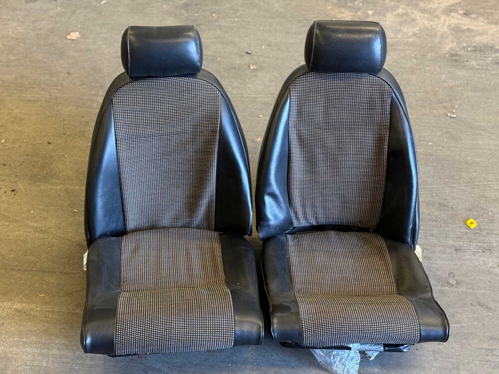 Triumph Spitfire 1500 Verdeck Doppelvergaser 71PS 1979 Cabriolet (Original-NL), DV-22-TS