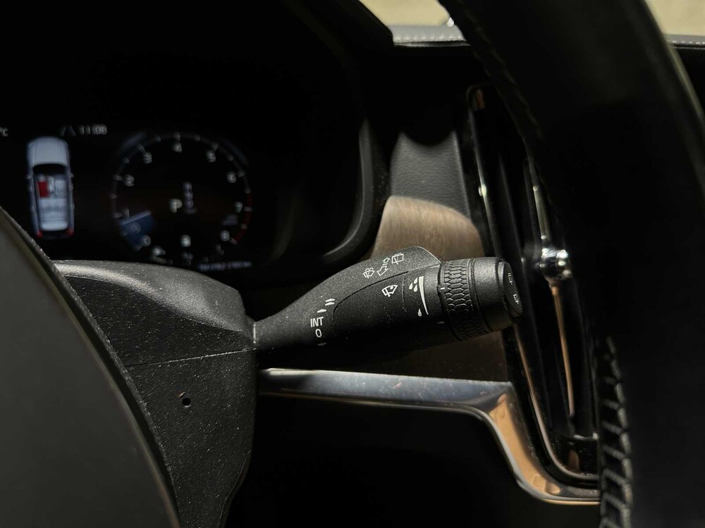 Volvo V90 Cross Country 2.0 B6 AWD Pro 299PS 2020, J-525-DK