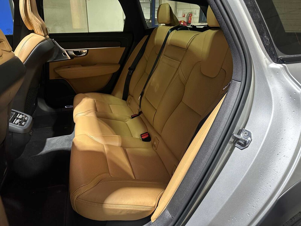 Volvo V90 Cross Country 2.0 B6 AWD Pro 299PS 2020, J-525-DK