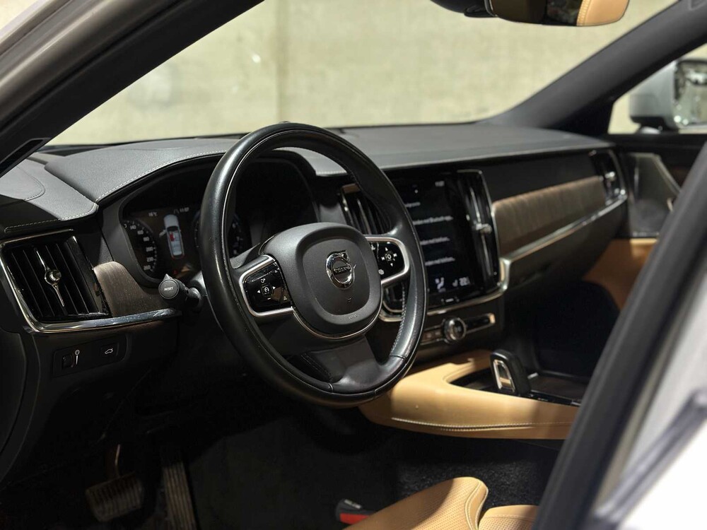 Volvo V90 Cross Country 2.0 B6 AWD Pro 299PS 2020, J-525-DK