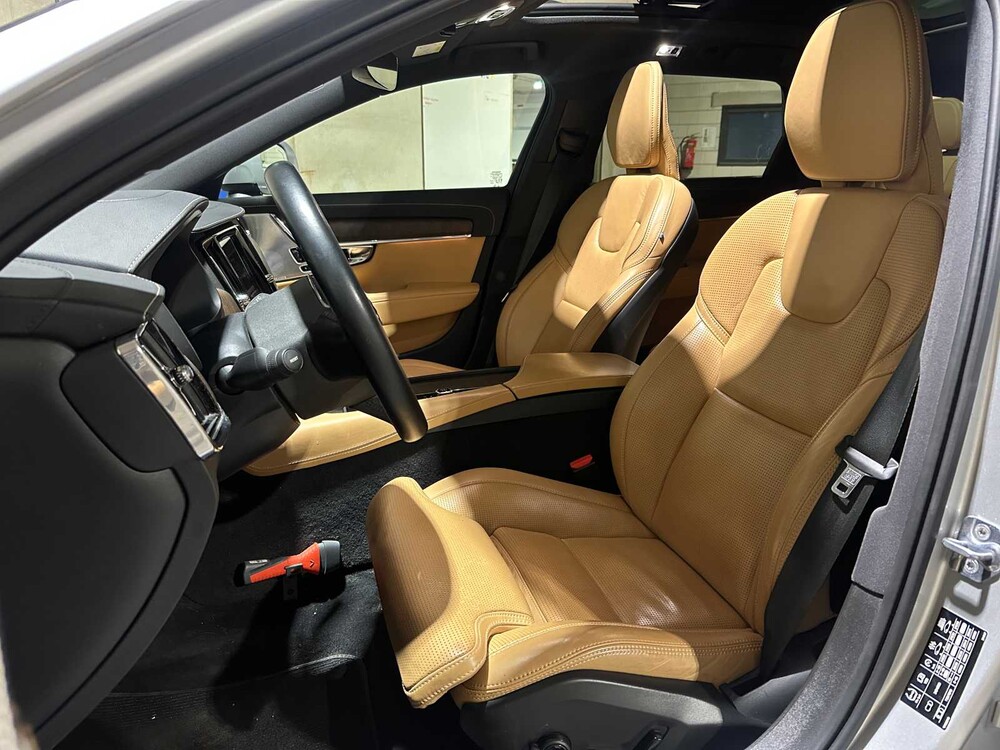 Volvo V90 Cross Country 2.0 B6 AWD Pro 299PS 2020, J-525-DK