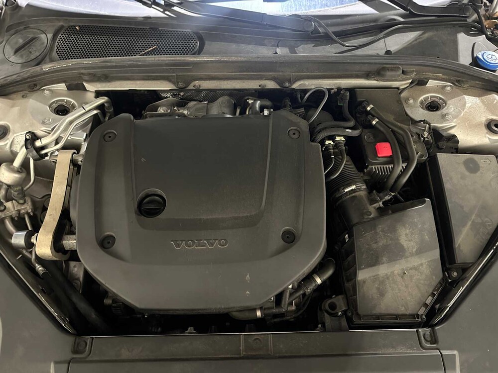 Volvo V90 Cross Country 2.0 B6 AWD Pro 299PS 2020, J-525-DK