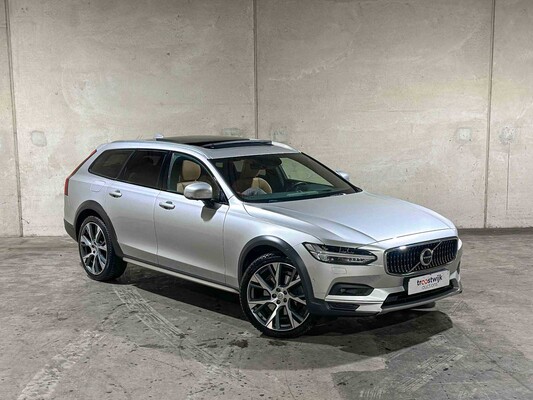 Volvo V90 Cross Country 2.0 B6 AWD Pro 299PS 2020, J-525-DK