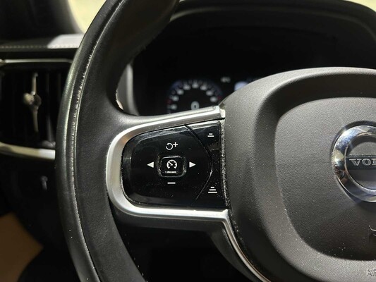 Volvo V90 Cross Country 2.0 B6 AWD Pro 299PS 2020, J-525-DK