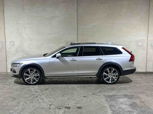 Volvo V90 Cross Country 2.0 B6 AWD Pro 299PS 2020, J-525-DK