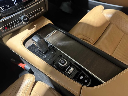 Volvo V90 Cross Country 2.0 B6 AWD Pro 299PS 2020, J-525-DK