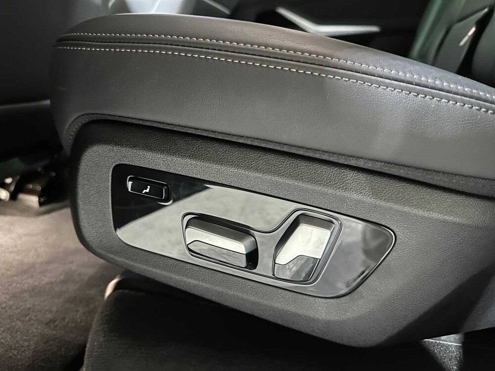 BMW X7 M50i 4.4 V8 High Executive M-Sport 530PS 2021 G07, P-038-DK