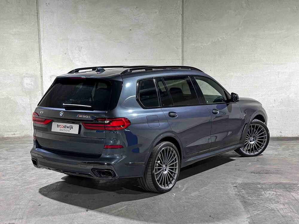 BMW X7 M50i 4.4 V8 High Executive M-Sport 530PS 2021 G07, P-038-DK