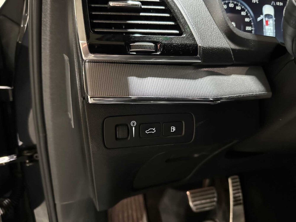 Volvo XC90 2.0 T8 R-Design Twin Engine AWD Inscription 320PS 2016, JN-926-L