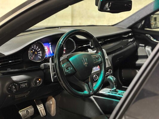 Maserati Quattroporte GTS 3.8 V8 523pk 2015