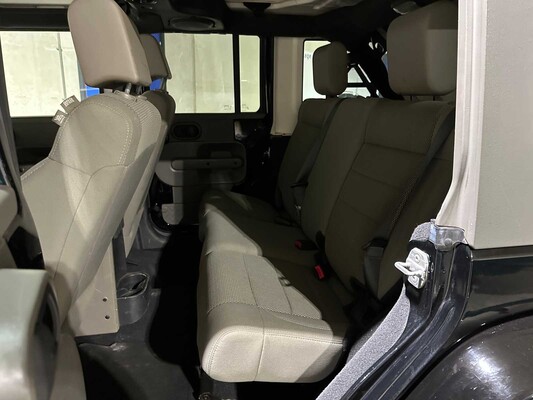 Jeep Wrangler Unlimited 3.8 Sahara 199PS 2007, 45-NHZ-8 Youngtimer