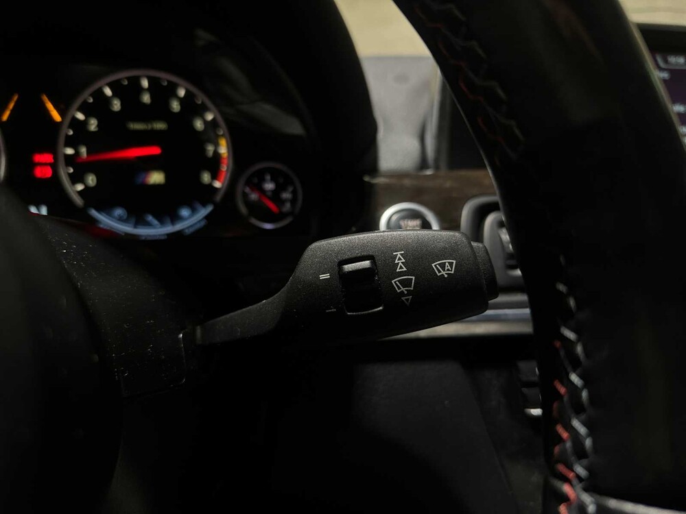 BMW M6 4.4 V8 M-Sport -Carbon- 560PS 2014 6er, L-149-FJ