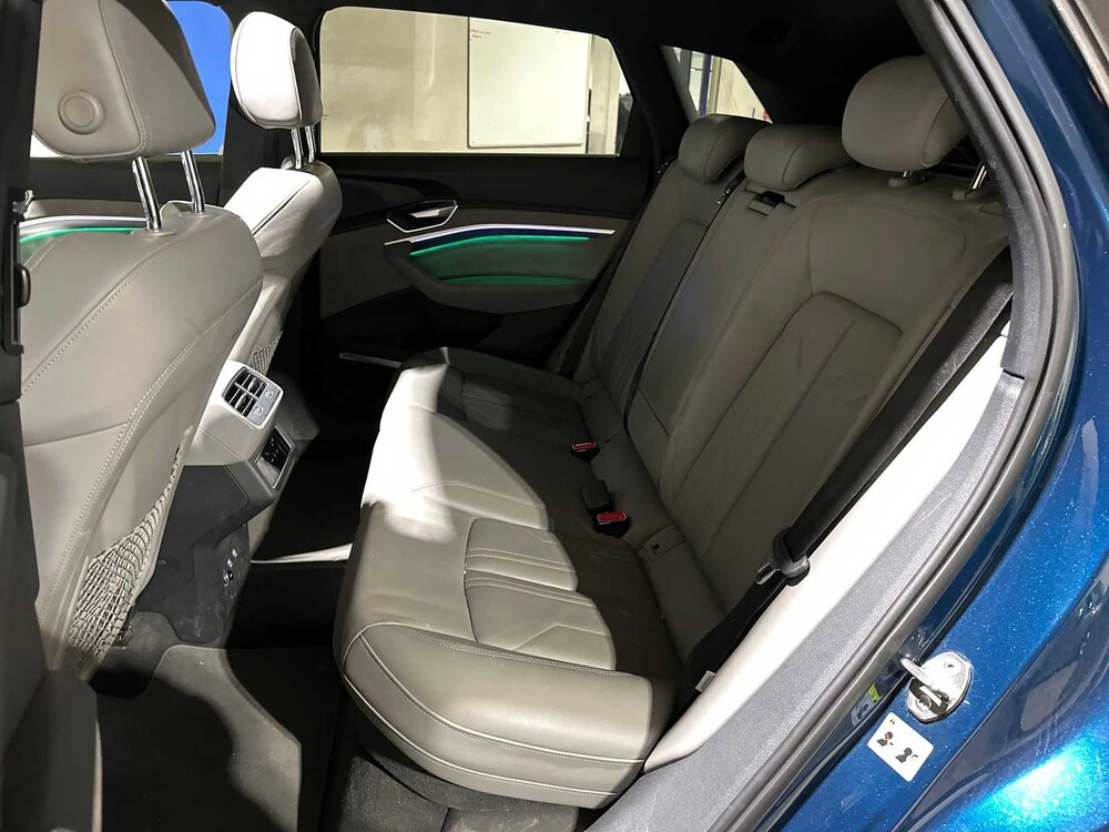 Audi e-tron 55 Quattro Advanced Pro Line Plus 95 kWh 360PS 2018, J-190-NN