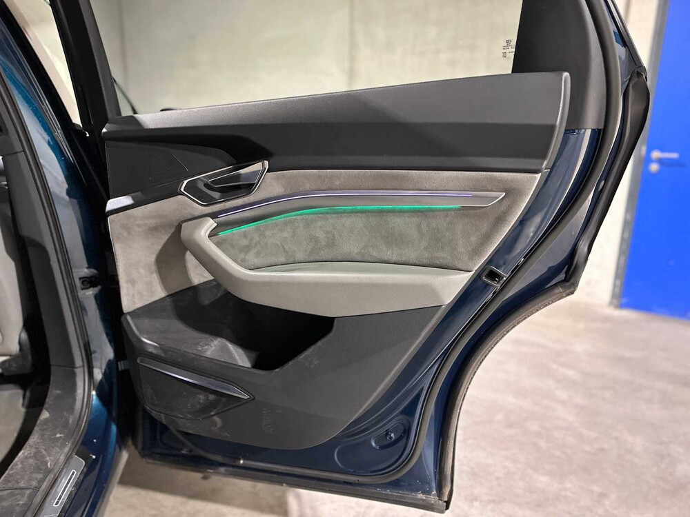 Audi e-tron 55 Quattro Advanced Pro Line Plus 95 kWh 360PS 2018, J-190-NN