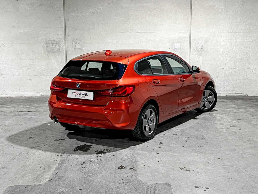 BMW 118i Business Edition 136PS 2022 (Original-NL) 1er F40, P-486-BZ