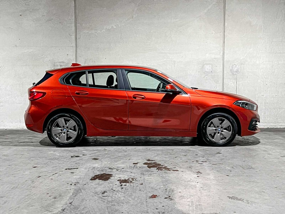 BMW 118i Business Edition 136PS 2022 (Original-NL) 1er F40, P-486-BZ