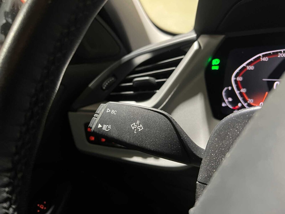 BMW 118i Business Edition 136PS 2022 (Original-NL) 1er F40, P-486-BZ